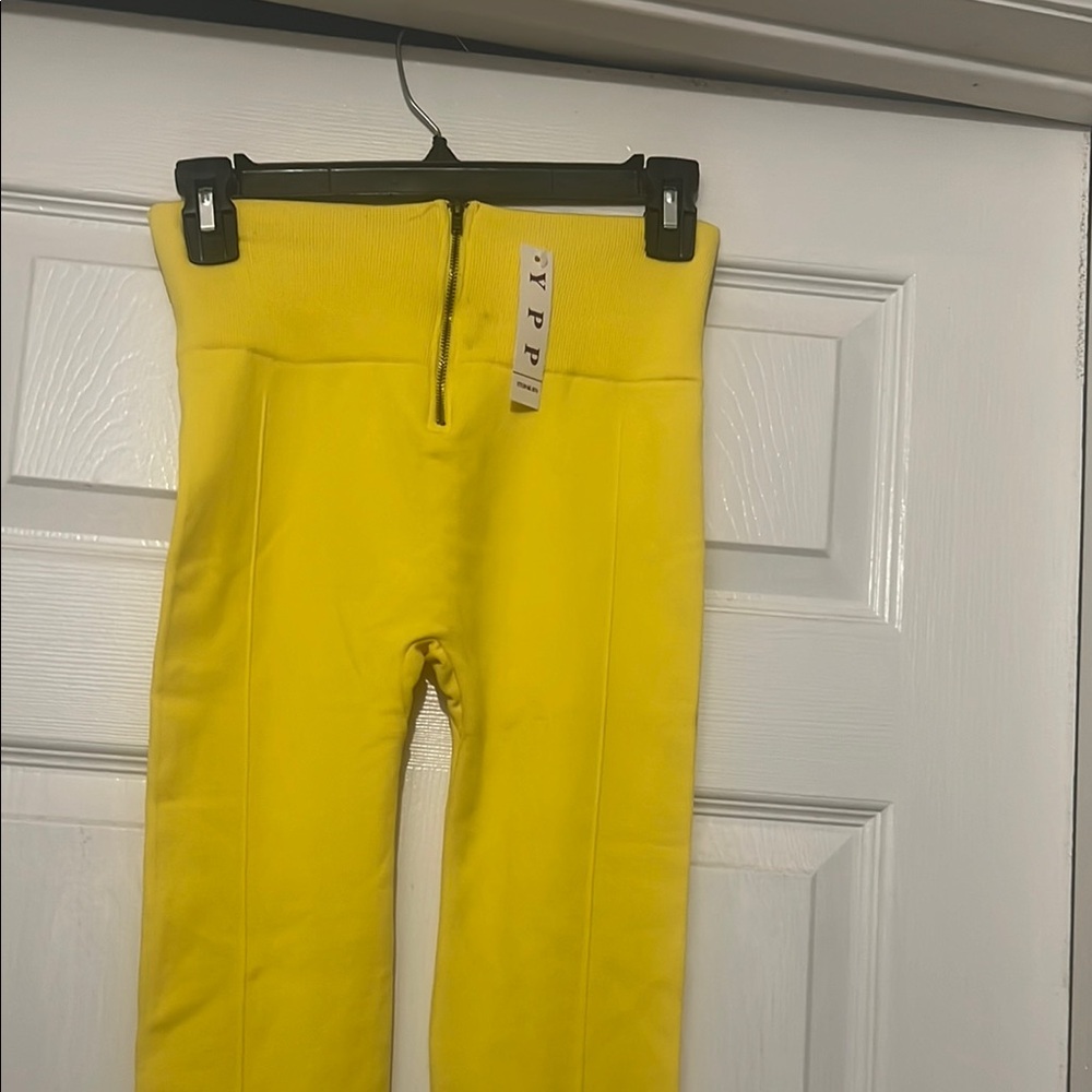 Yellow legging pants for women,brand yup.Z:one size.